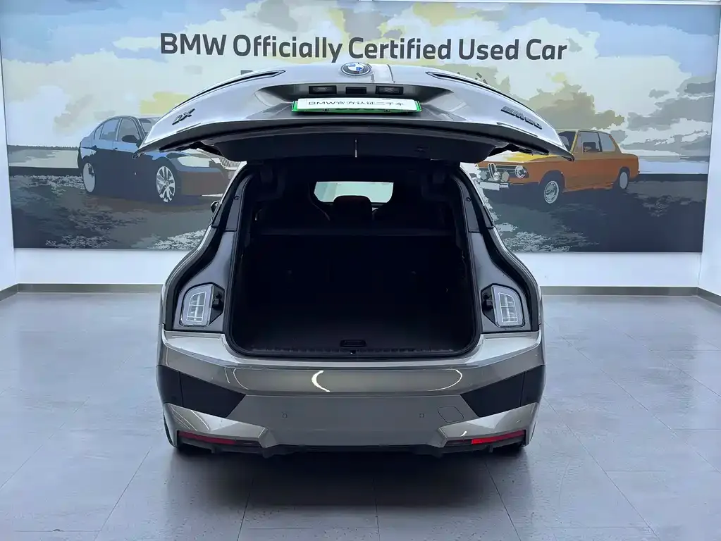 BMW iX M60 2025 из CN, фото 3