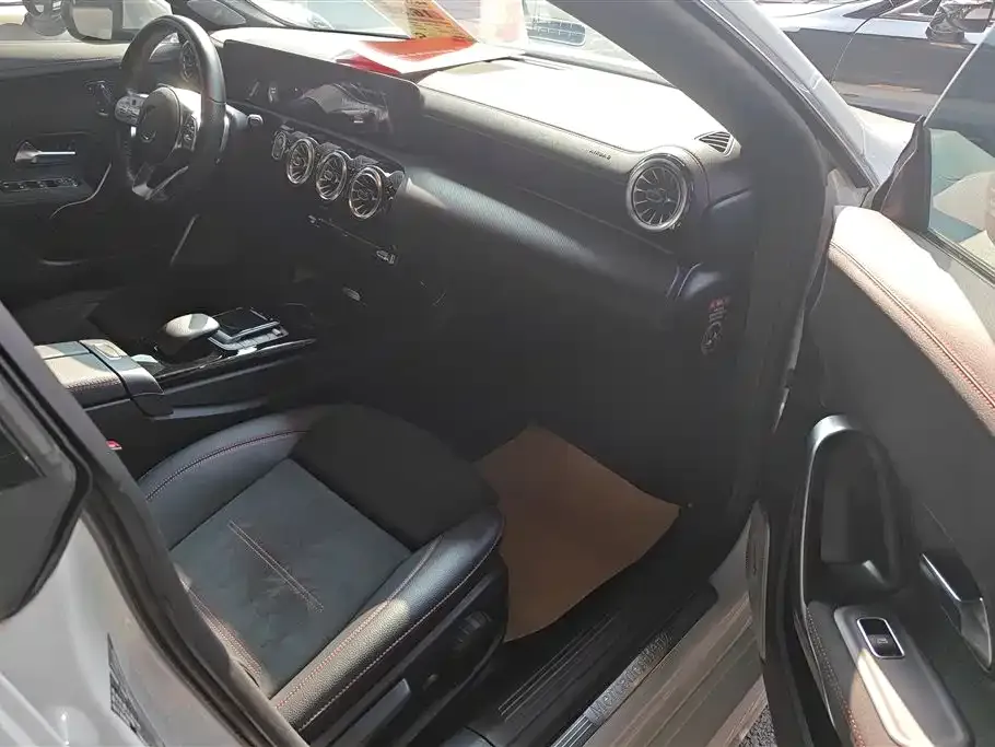 Mercedes-Benz CLA (Import) 2021 из CN, фото 2