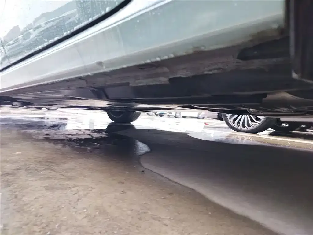 Volkswagen Passat 2024 из CN, фото 2