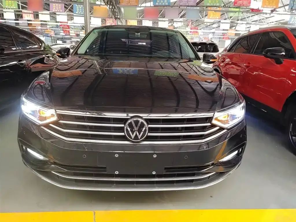 Volkswagen Magotan 2022 из CN, фото 6