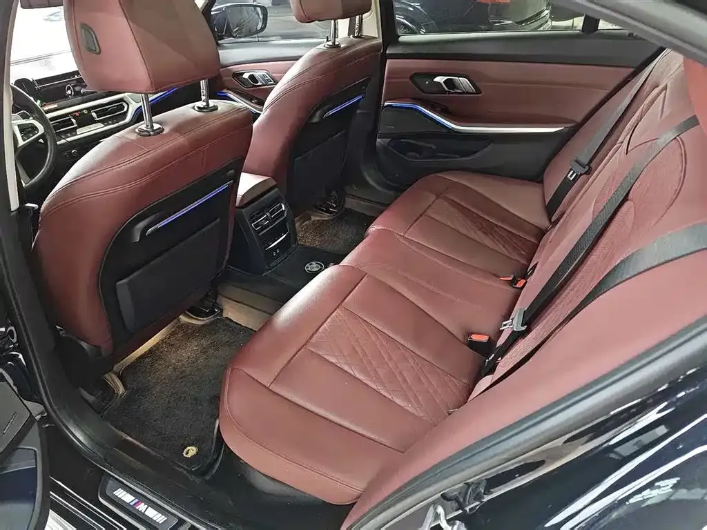 BMW 3 Series 2022 из CN, фото 7