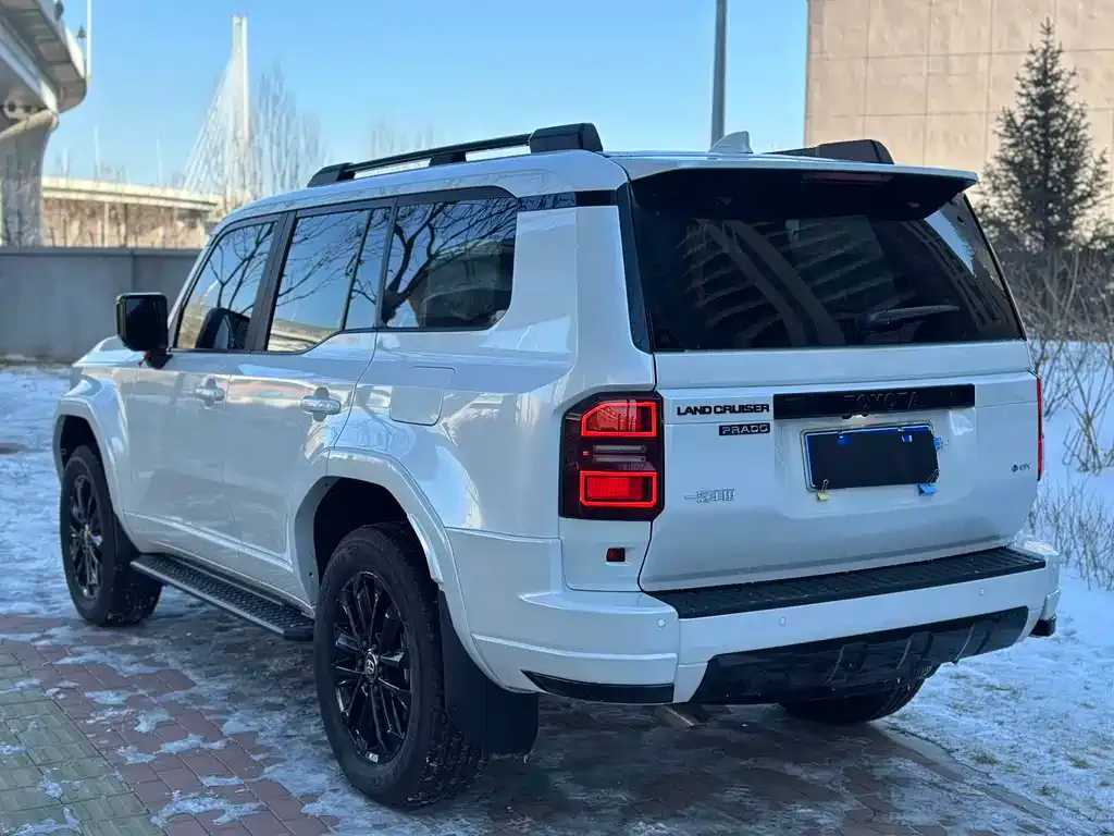 Toyota Prado 2025 из CN, фото 8