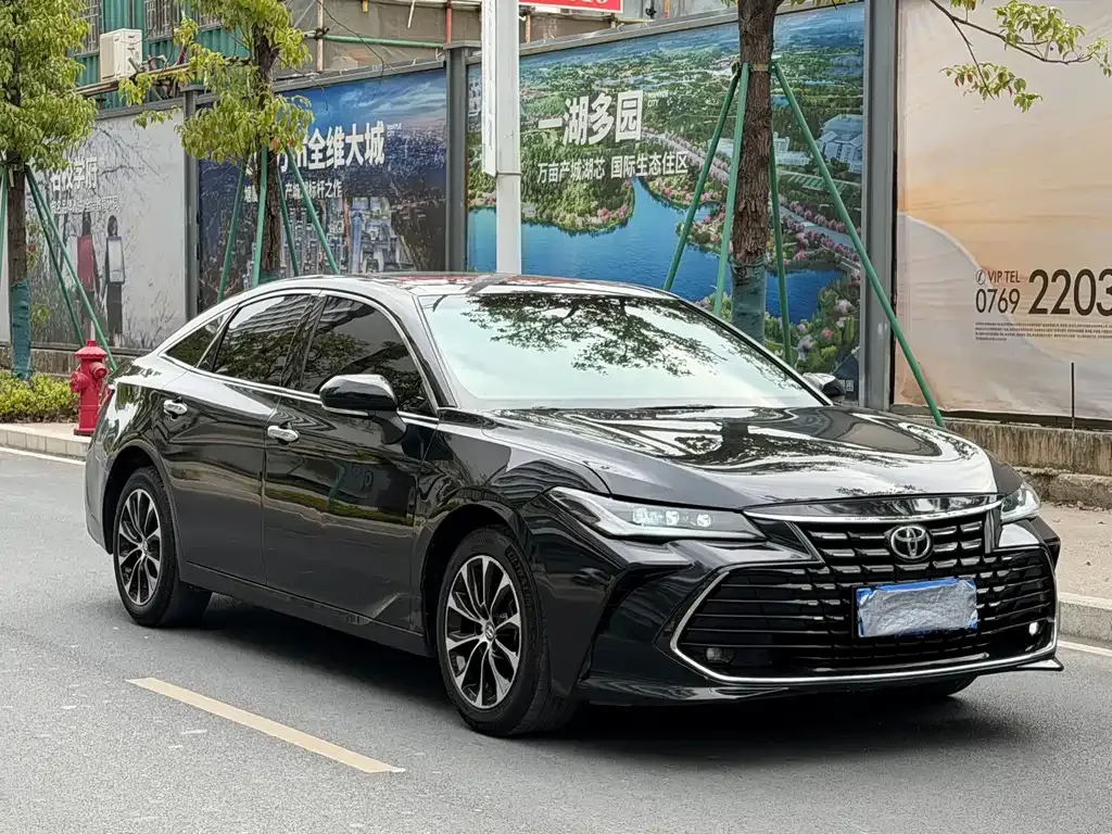 Toyota Avalon 2023 из CN, фото 4