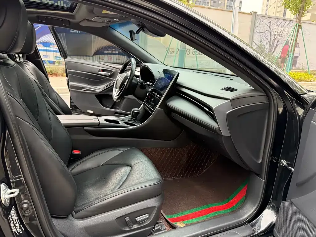 Toyota Avalon 2023 из CN, фото 6