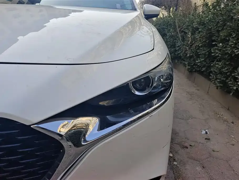 Mazda 3 Axela 2022 из CN, фото 2