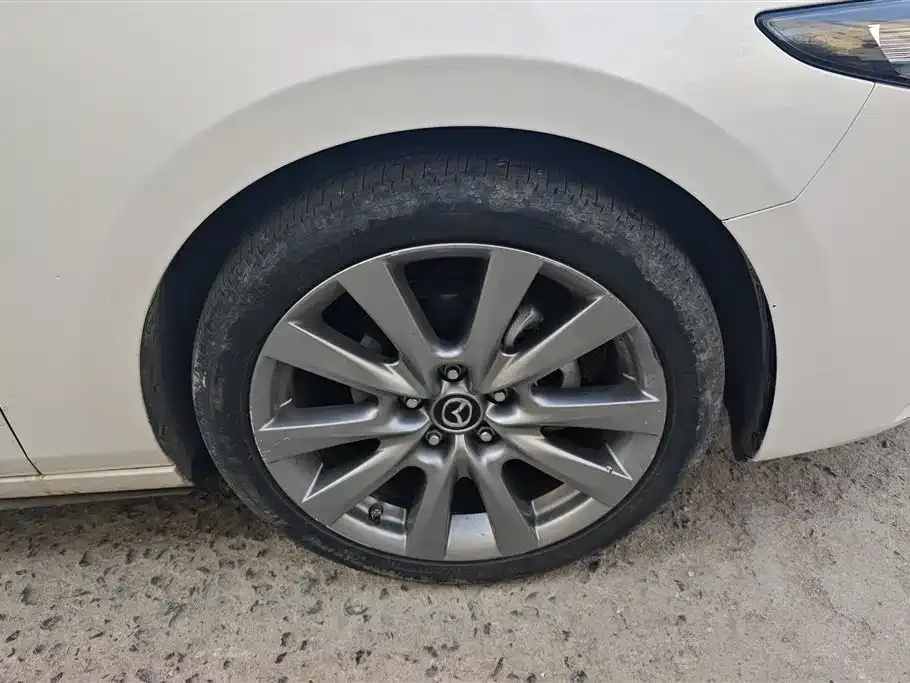 Mazda 3 Axela 2022 из CN, фото 4