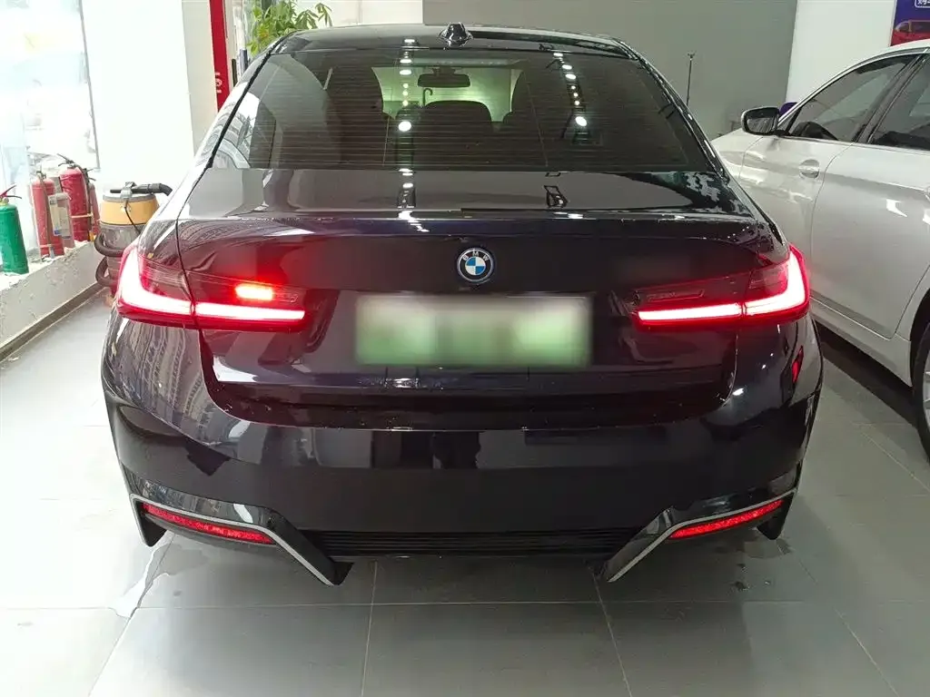 BMW i3 2025 из CN, фото 6