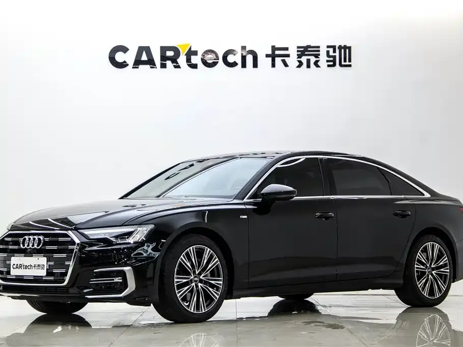 Audi A6L — фото 1