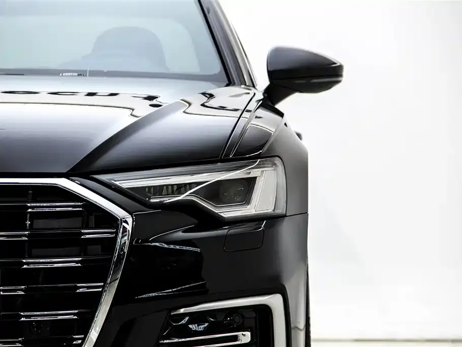 Audi A6L — фото 5