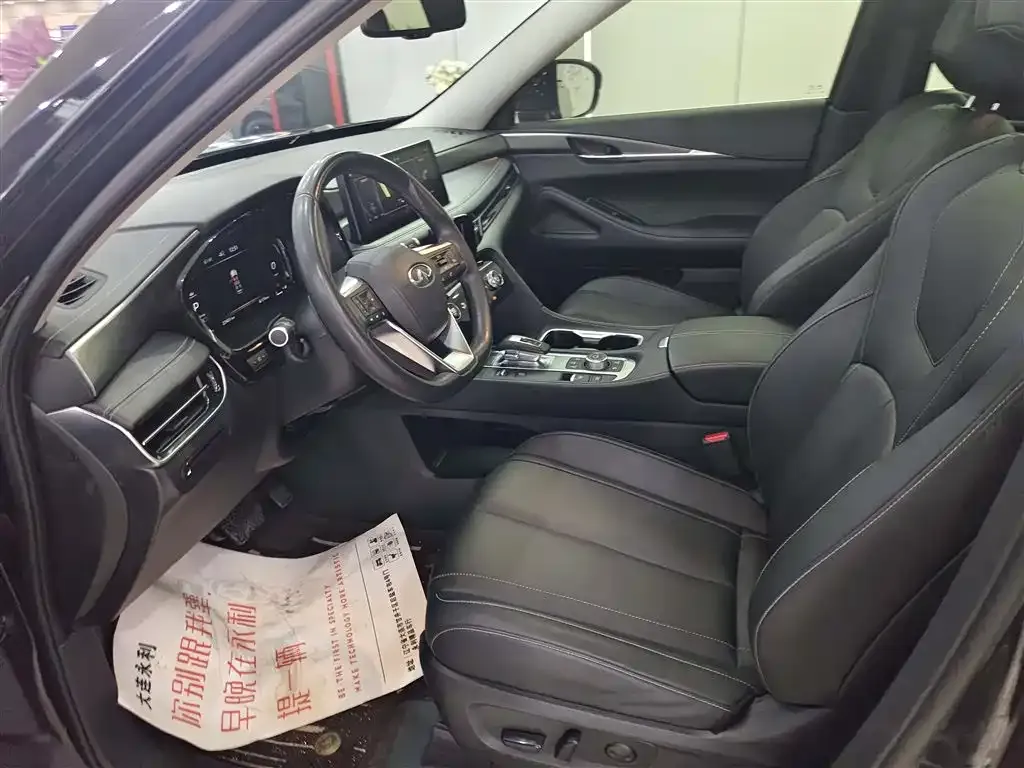Infiniti QX60 2023 из CN, фото 10