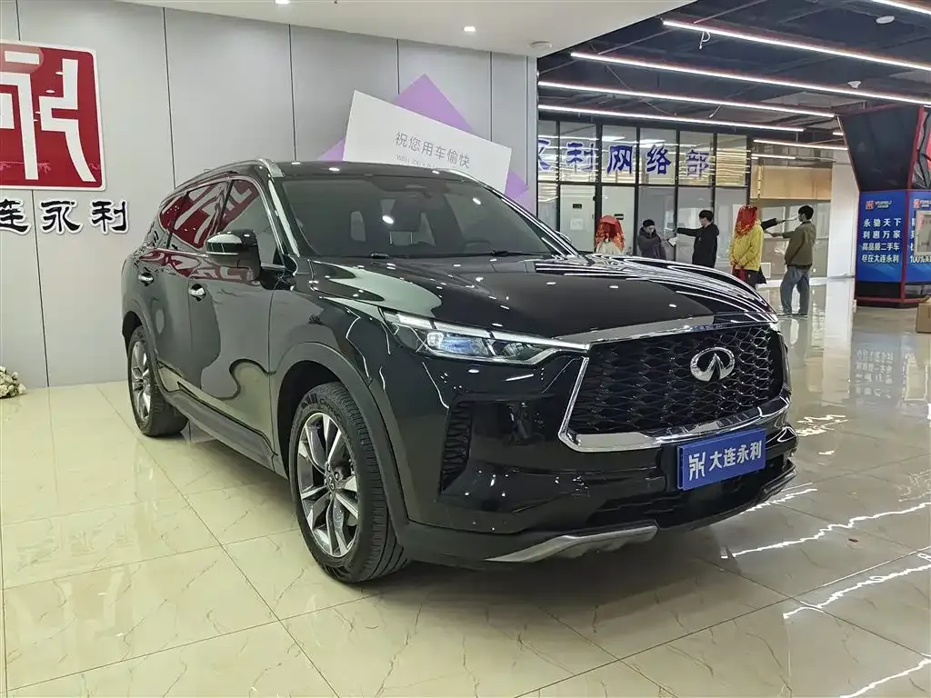 Infiniti QX60 2023 из CN, фото 2