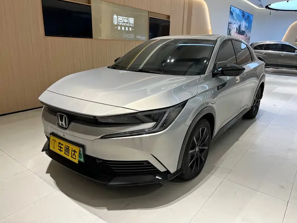 Honda e:NP2 2024 из CN, фото 8