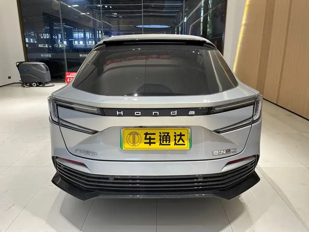 Honda e:NP2 2024 из CN, фото 7
