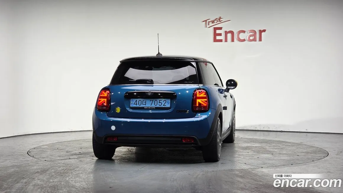 Mini Cooper 2024 из KR, фото 3