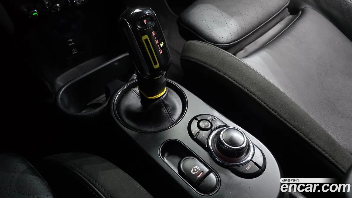 Mini Cooper 2024 из KR, фото 7