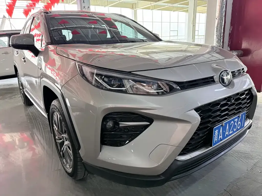 Toyota Wildlander 2024 из CN, фото 8
