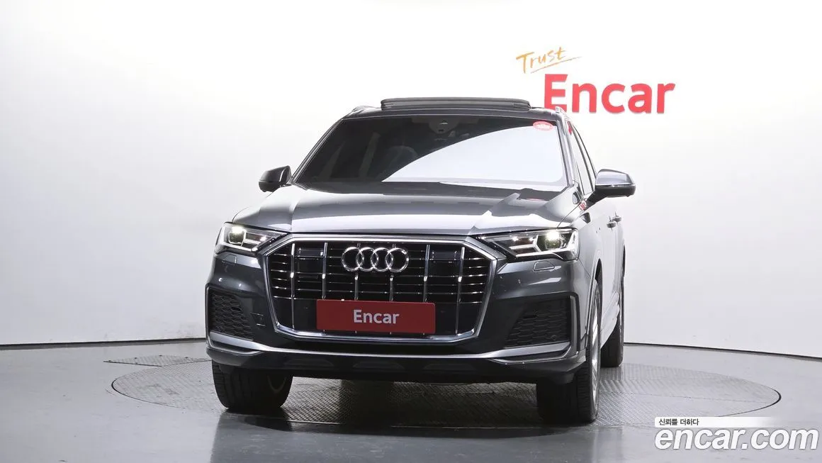 Audi Q7 2022 из KR, фото 3