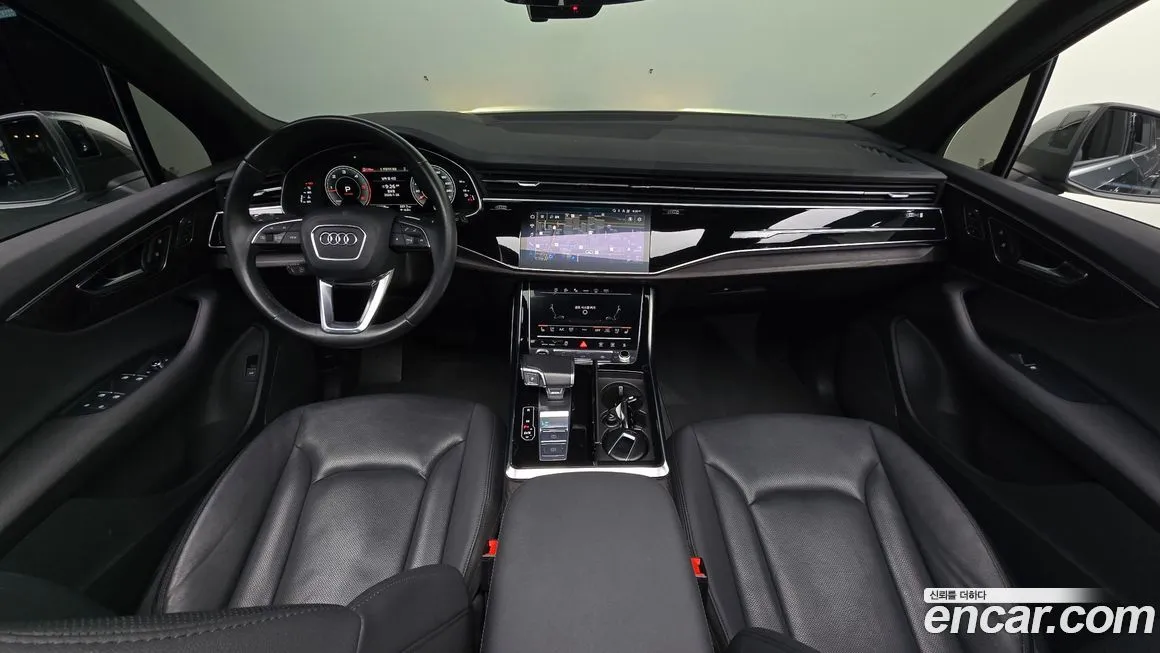 Audi Q7 2022 из KR, фото 4