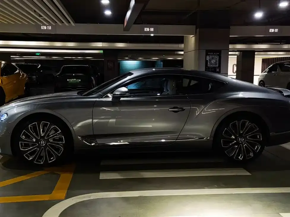 Bentley Continental — фото 4