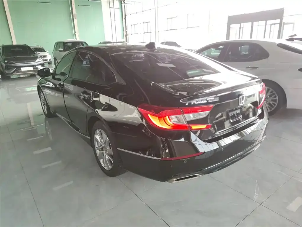 Honda Accord 2021 из CN, фото 3