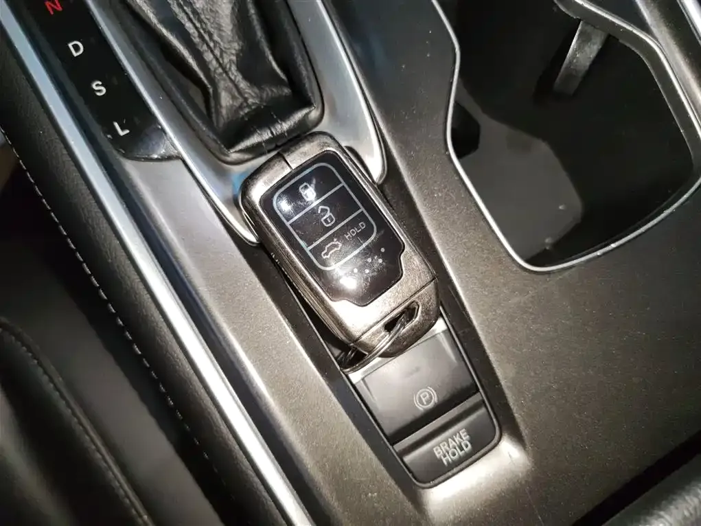 Honda Accord 2021 из CN, фото 2