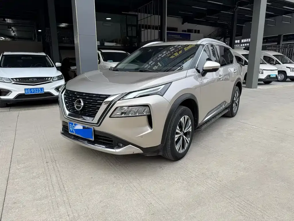 Nissan X-Trail 2021 из CN, фото 1