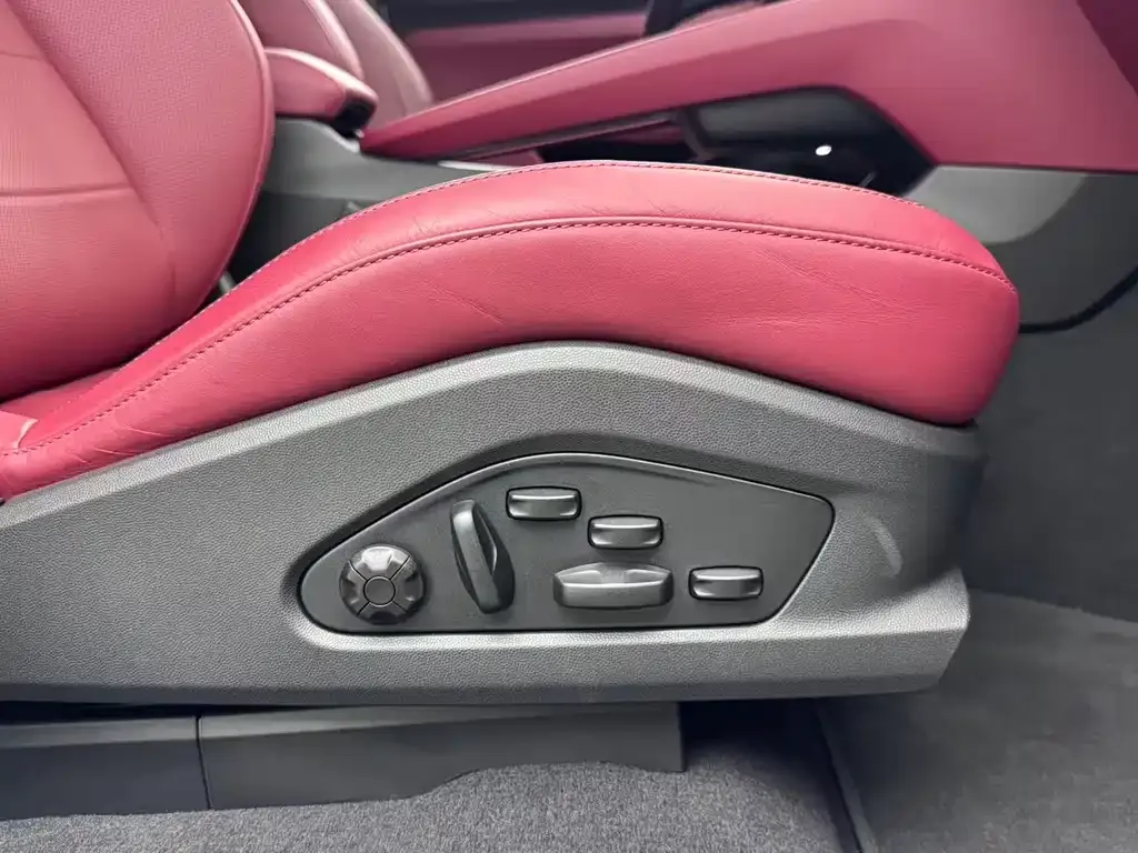 Porsche Macan EV 2025 из CN, фото 8