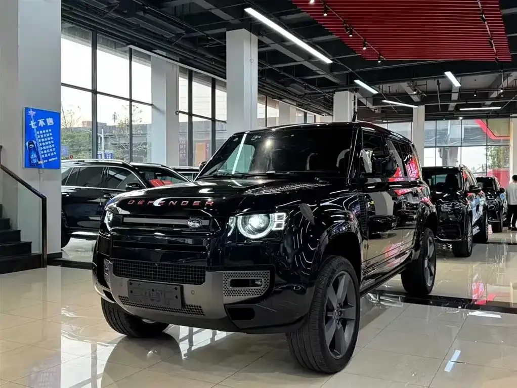 Land Rover Defender 2023 из CN, фото 1