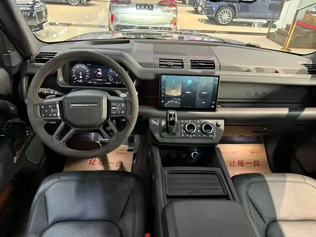 Land Rover Defender 2023 из CN, фото 3