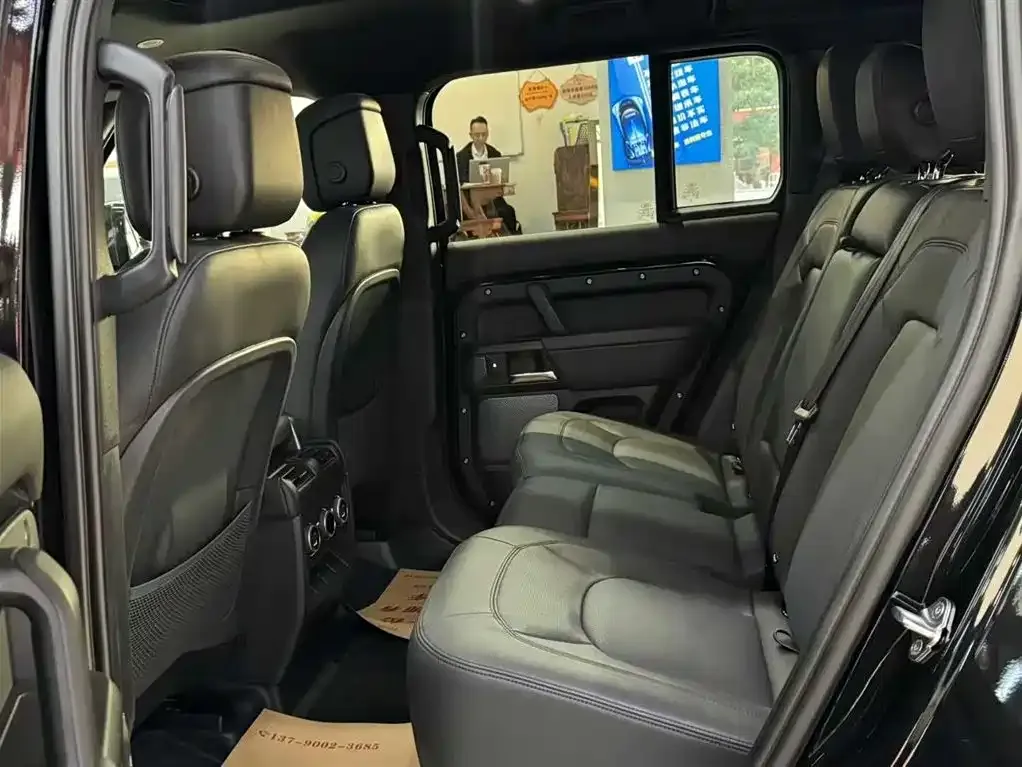 Land Rover Defender 2023 из CN, фото 6