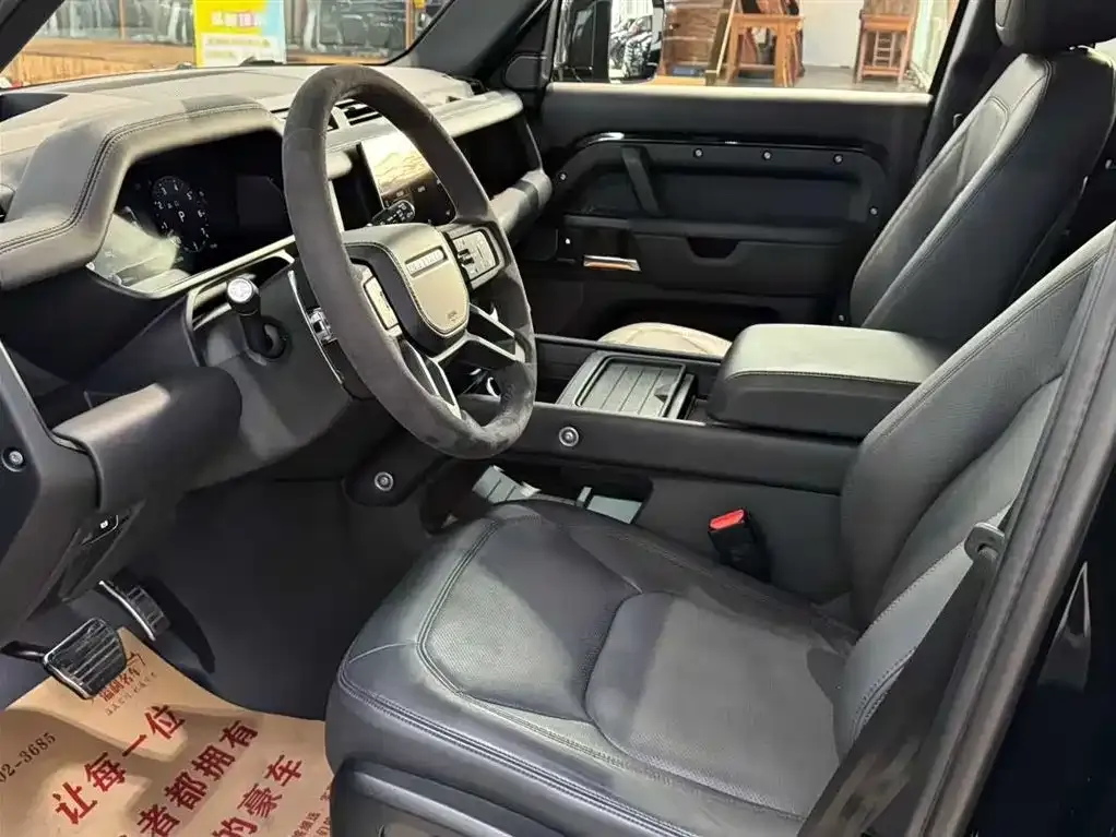 Land Rover Defender 2023 из CN, фото 7
