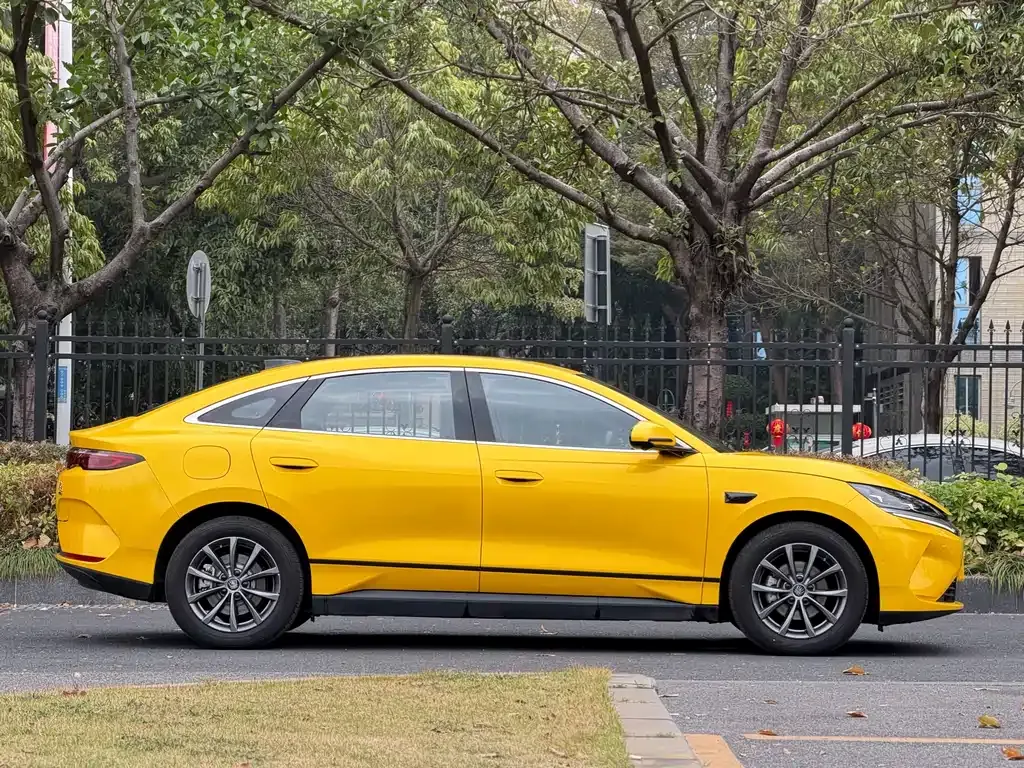 BYD Qin L 2025 из CN, фото 9