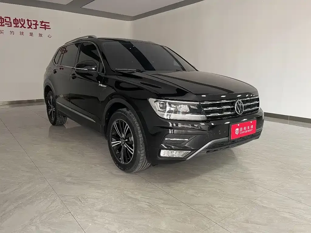 Volkswagen Tiguan L 2021 из CN, фото 3