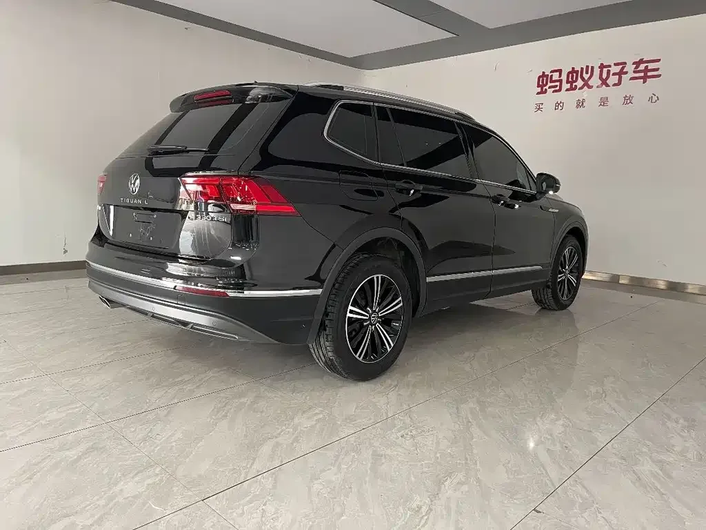 Volkswagen Tiguan L 2021 из CN, фото 8