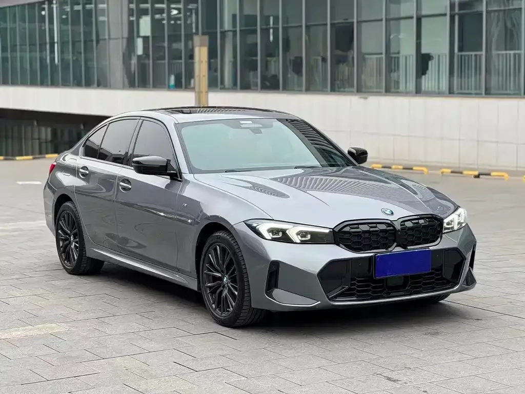 BMW 3 Series 2022 из CN, фото 2