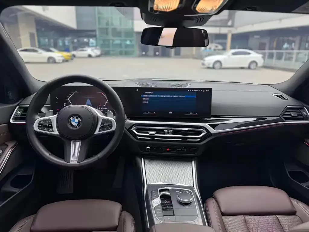 BMW 3 Series 2022 из CN, фото 3