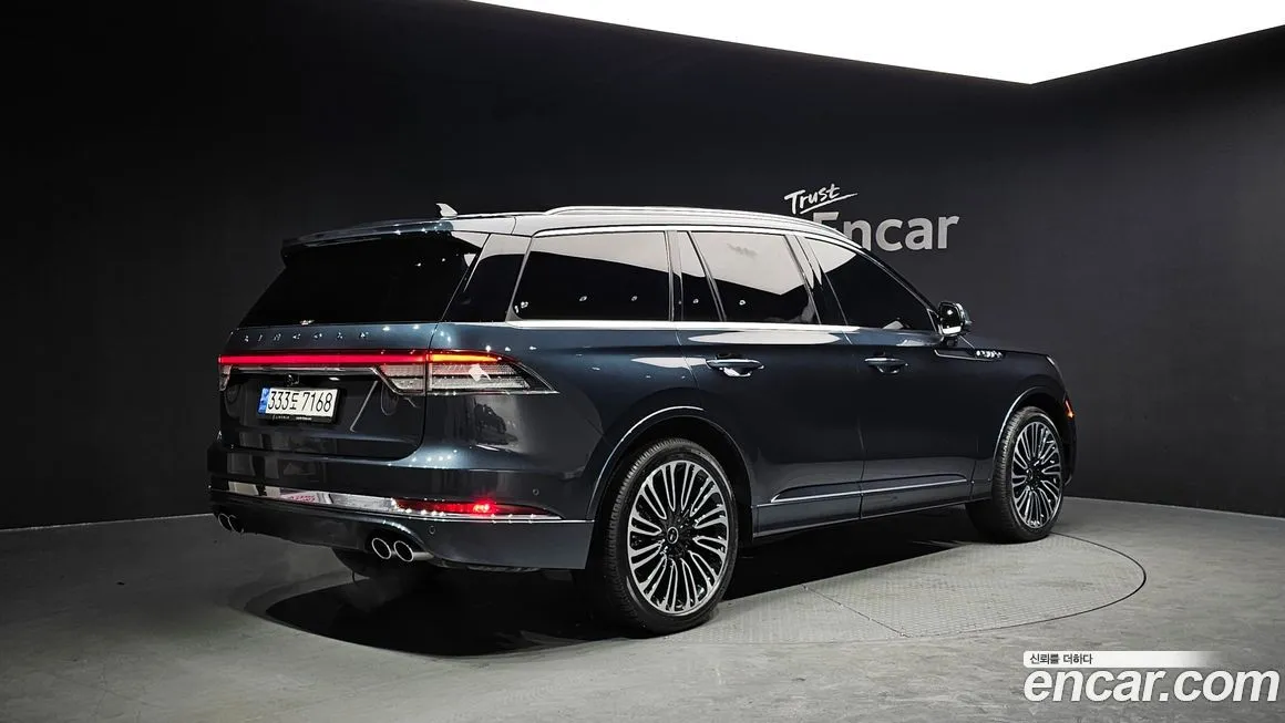 Lincoln Aviator — фото 9