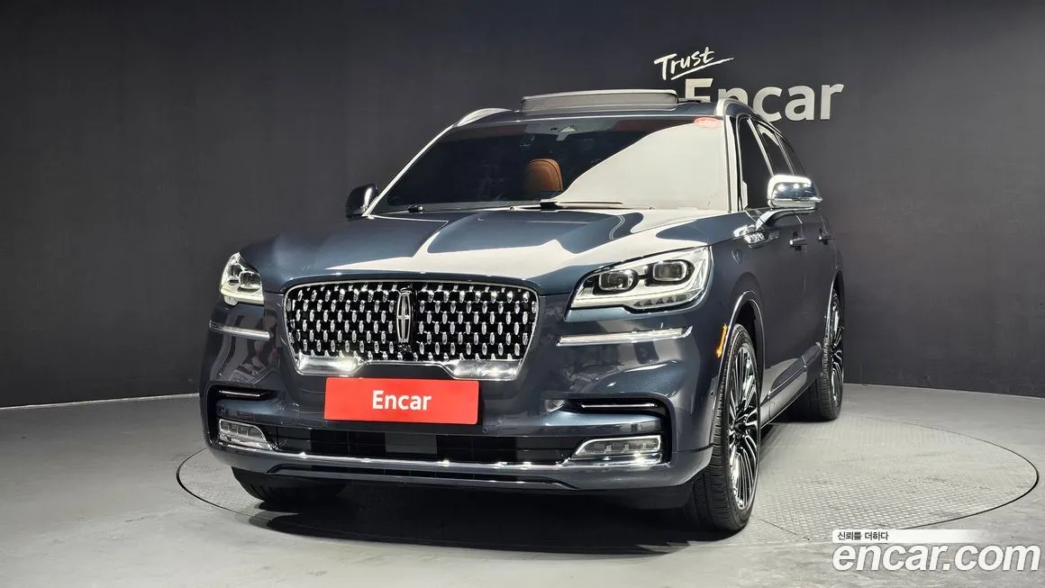 Lincoln Aviator — фото 10