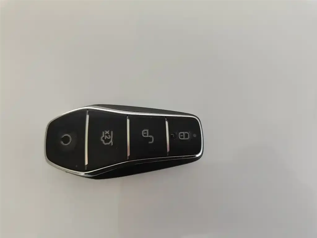 BYD Qin L 2025 из CN, фото 2