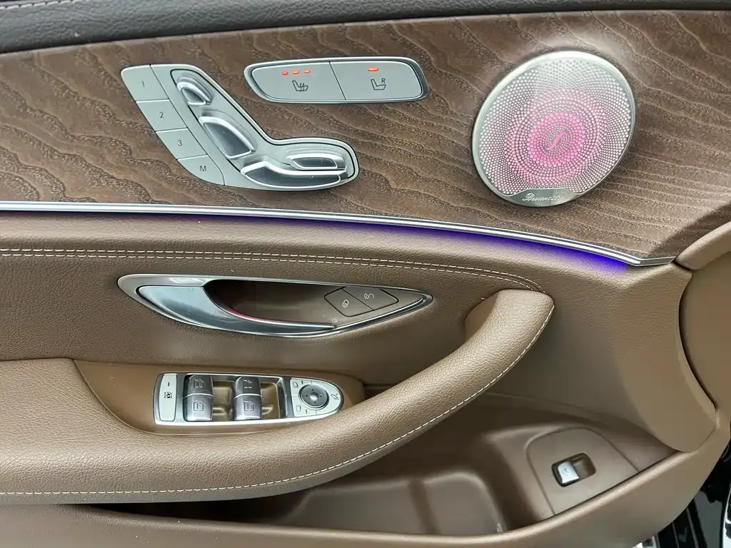 Mercedes-Benz E-Class 2021 из CN, фото 7