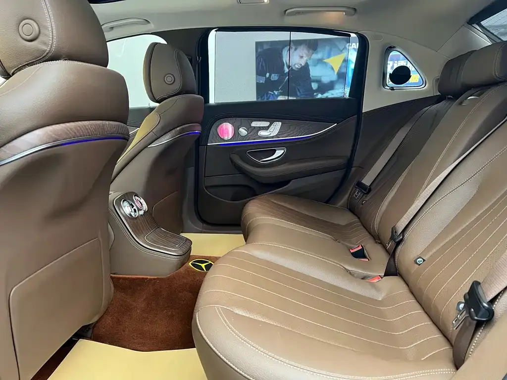 Mercedes-Benz E-Class 2021 из CN, фото 4