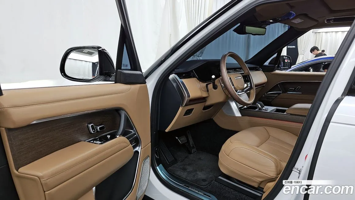 Land Rover Range Rover 2025 из KR, фото 8