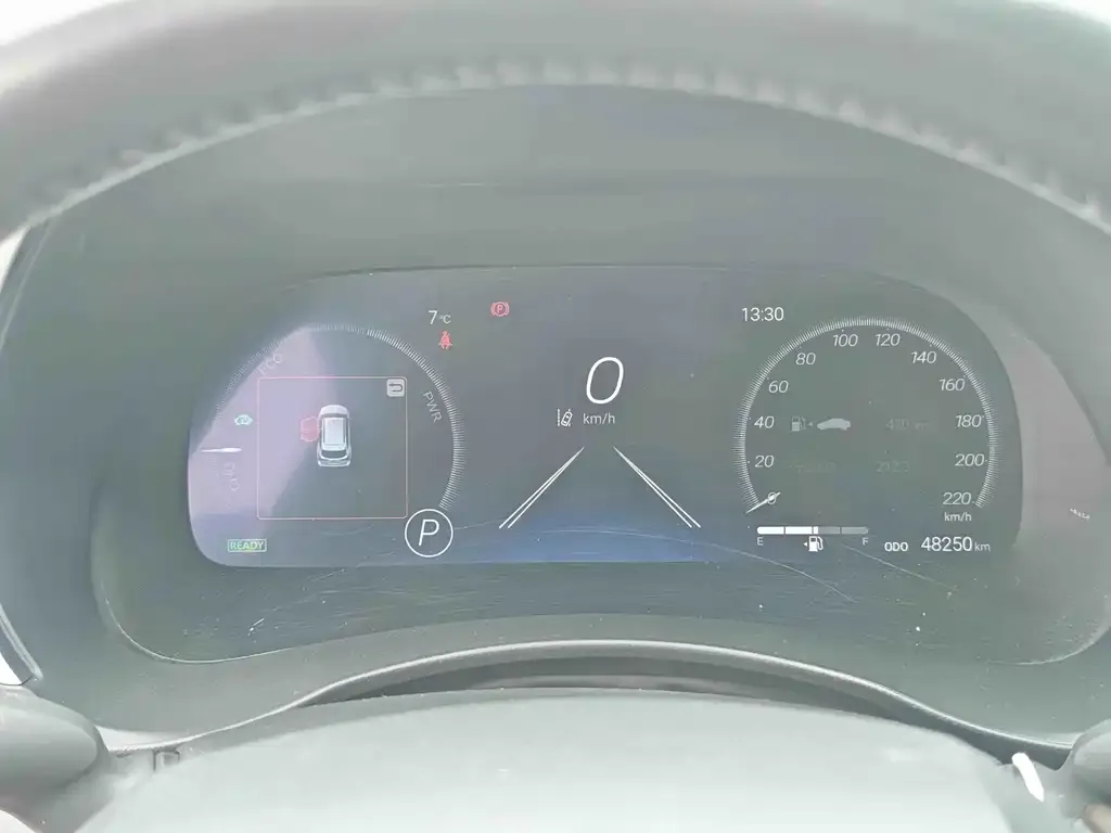 Toyota Crown Kluger 2023 из CN, фото 2
