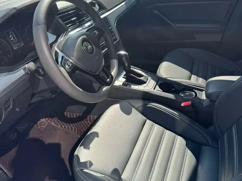 Volkswagen Lamando 2021 из CN, фото 4