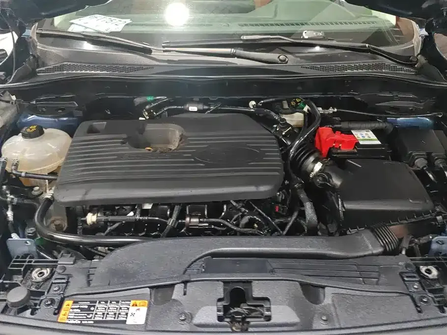 Ford Escape 2023 из CN, фото 7
