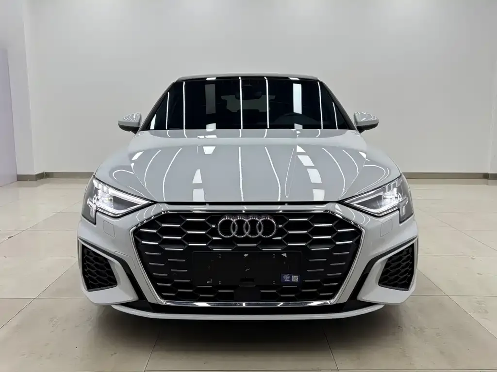 Audi A3 2022 из CN, фото 3