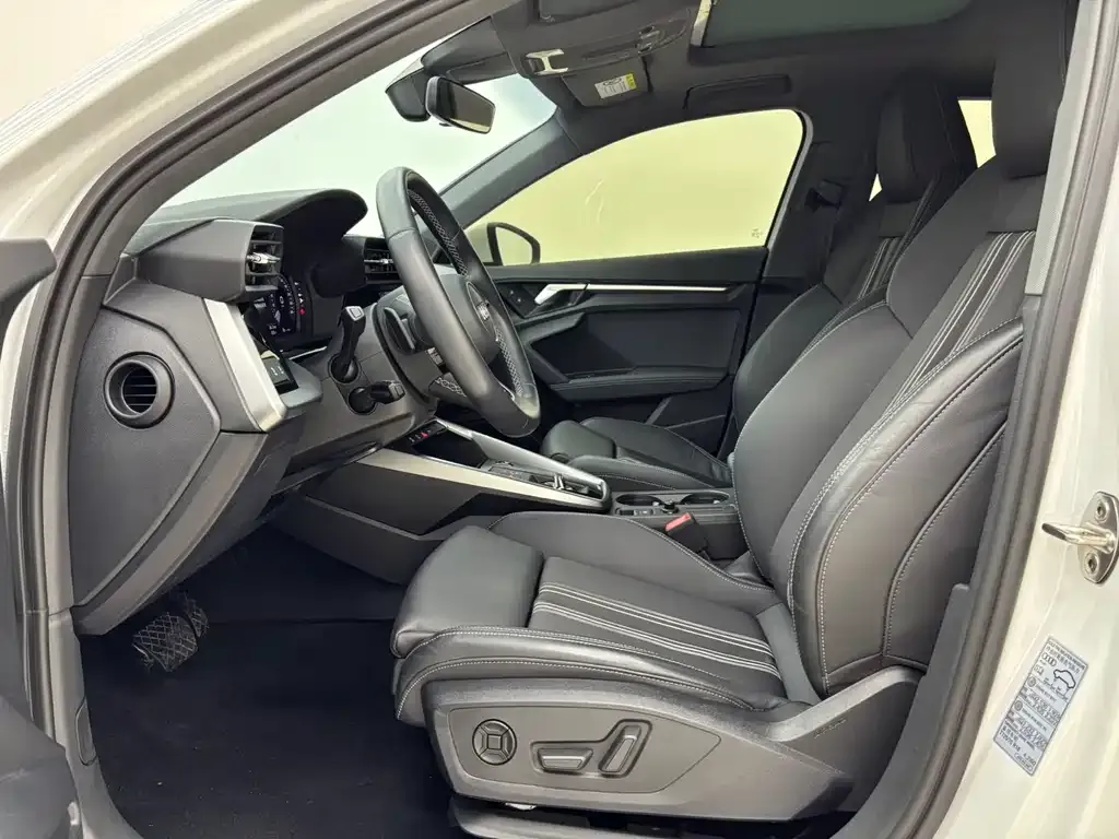 Audi A3 2022 из CN, фото 9