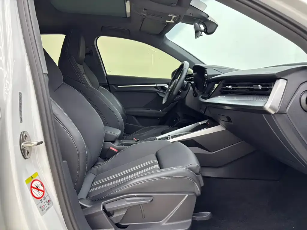 Audi A3 2022 из CN, фото 4