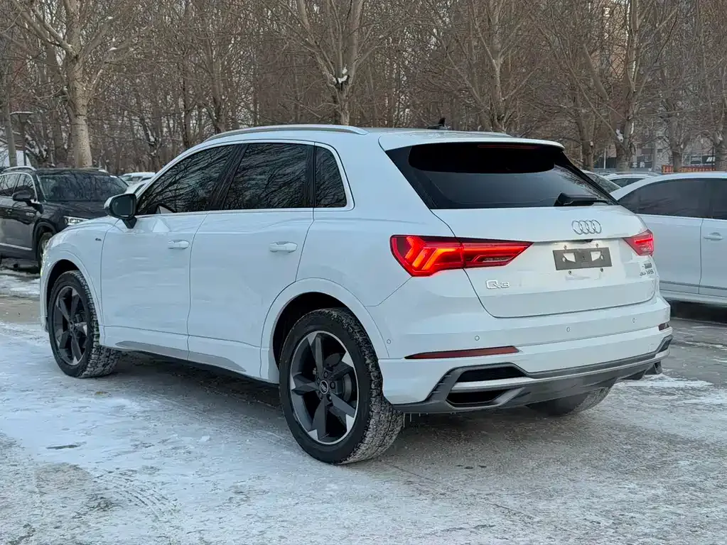 Audi Q3 2021 из CN, фото 5