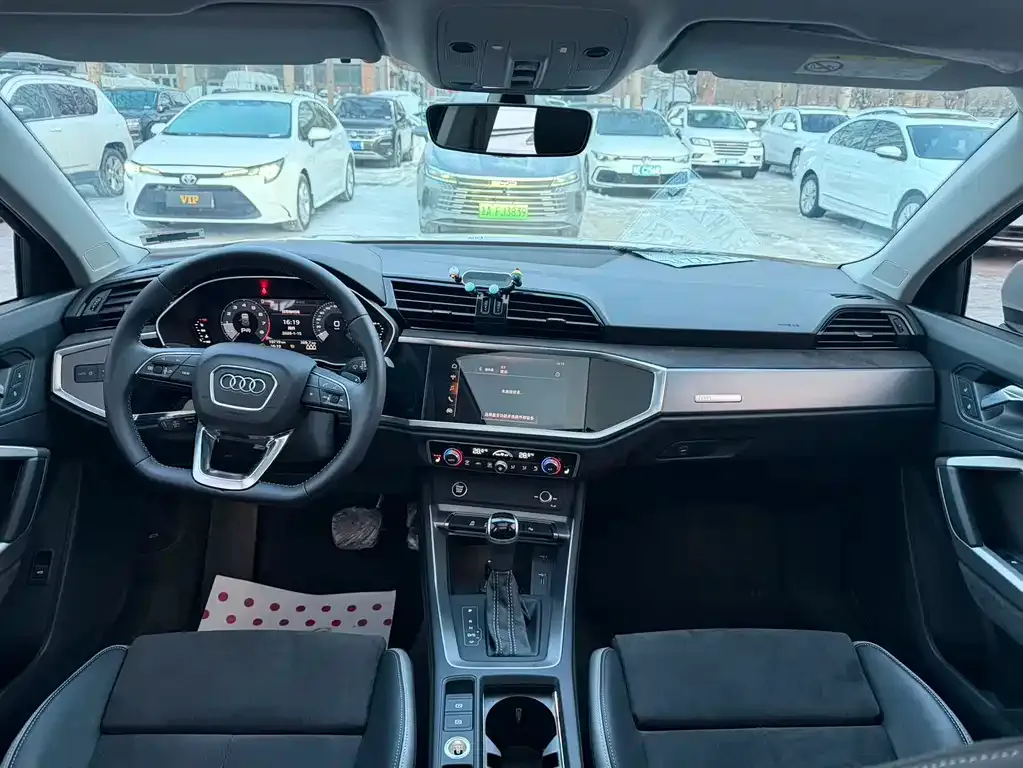 Audi Q3 2021 из CN, фото 2